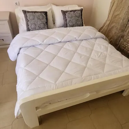 アパート Margarita